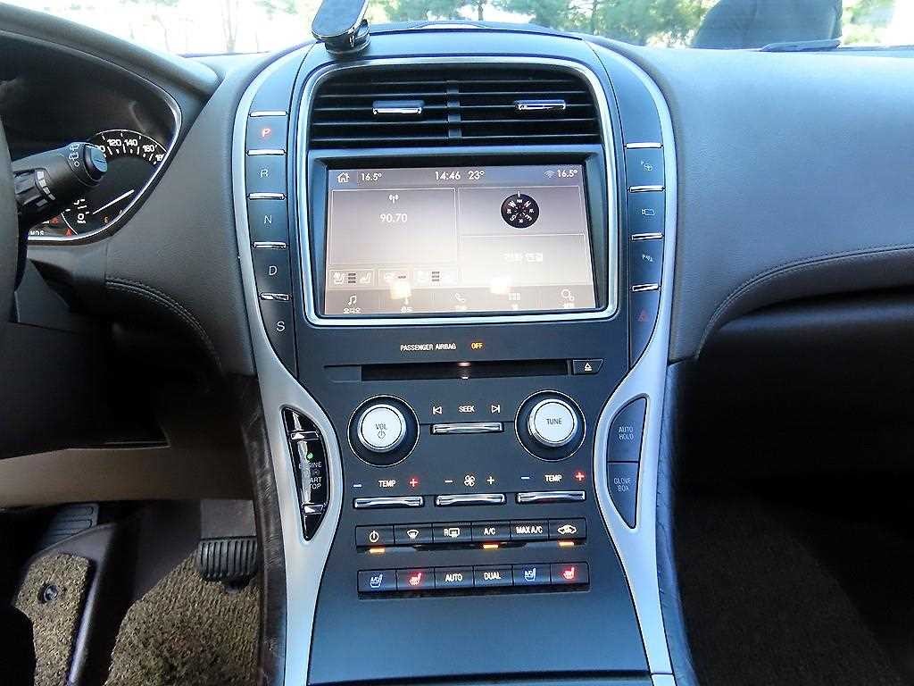 링컨 MKX MKX 2세대 2.7 AWD 리저브 이미지 12