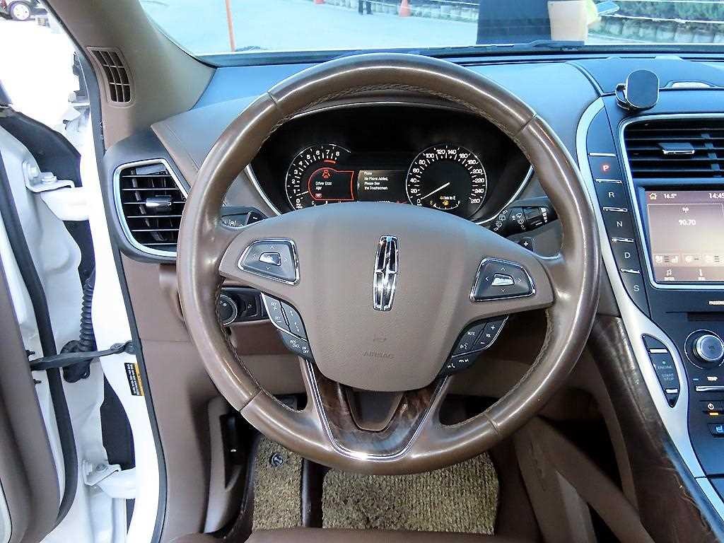 링컨 MKX MKX 2세대 2.7 AWD 리저브 이미지 8