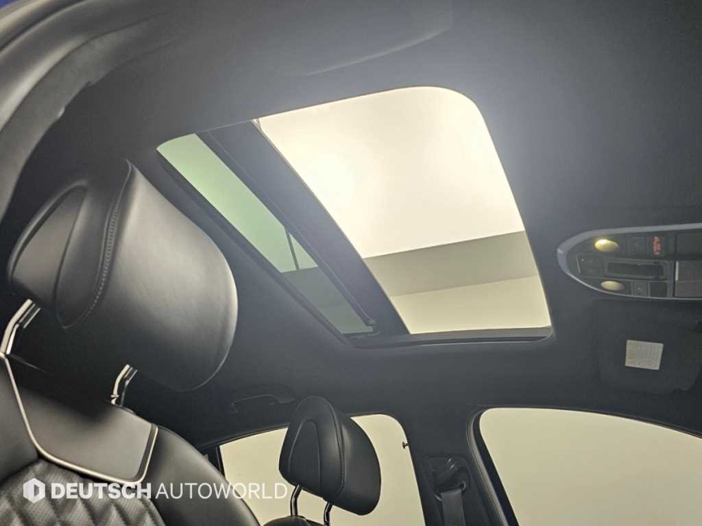 제네시스 G70 3.3T 스포츠 AWD 슈프림 이미지 18