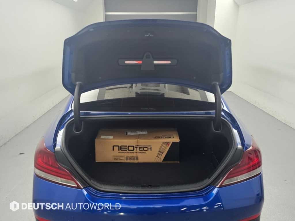 제네시스 G70 3.3T 스포츠 AWD 슈프림 이미지 19