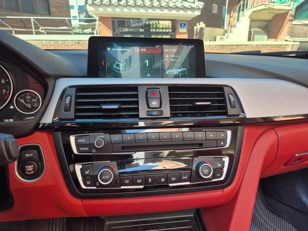BMW 4시리즈 4시리즈 (F32) 428i 컨버터블 M 스포츠 이미지 19
