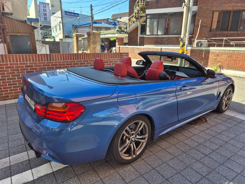 BMW 4시리즈 4시리즈 (F32) 428i 컨버터블 M 스포츠 이미지 3