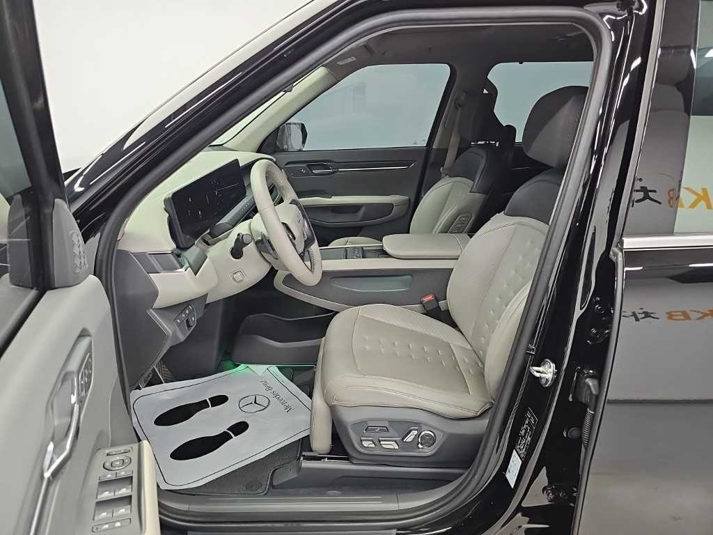 기아 EV9 롱레인지 4WD 어스 이미지 11
