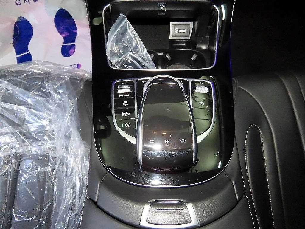벤츠 CLS 클래스 CLS클래스 C257 CLS 300d AMG Line 이미지 12