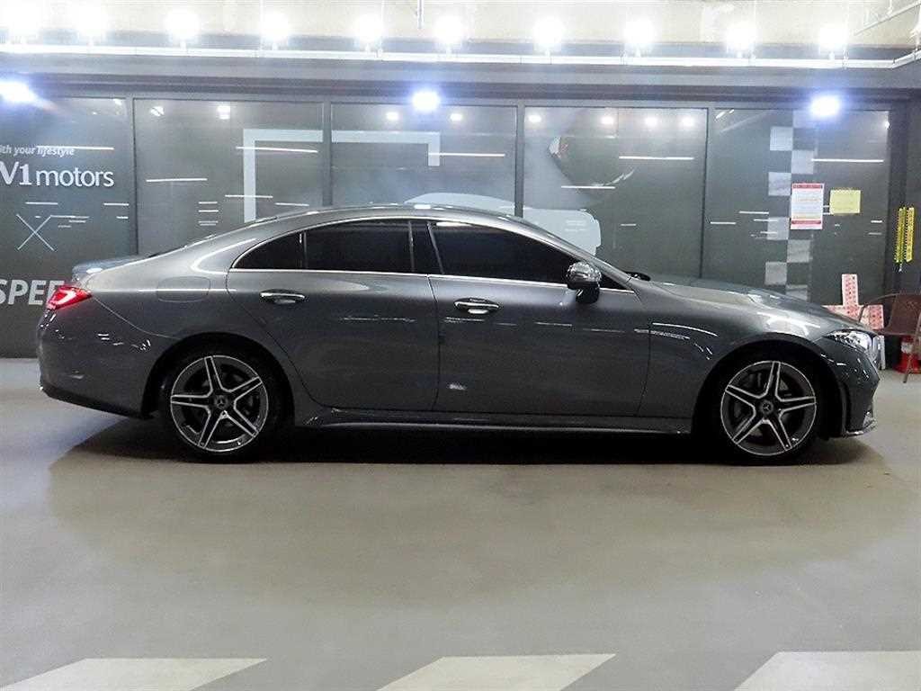 벤츠 CLS 클래스 CLS클래스 C257 CLS 300d AMG Line 이미지 3