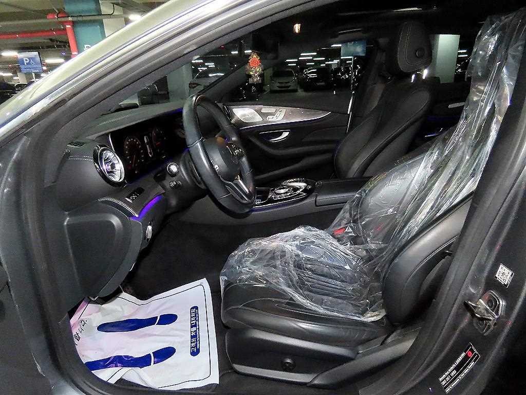 벤츠 CLS 클래스 CLS클래스 C257 CLS 300d AMG Line 이미지 6