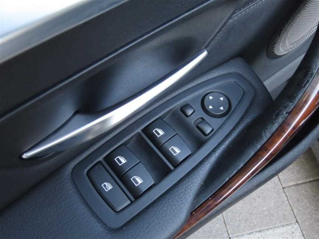 BMW 4시리즈 4시리즈 (F32) 420d xDRIVE 그란쿠페 럭셔리 이미지 12