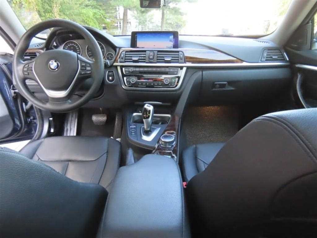 BMW 4시리즈 4시리즈 (F32) 420d xDRIVE 그란쿠페 럭셔리 이미지 16