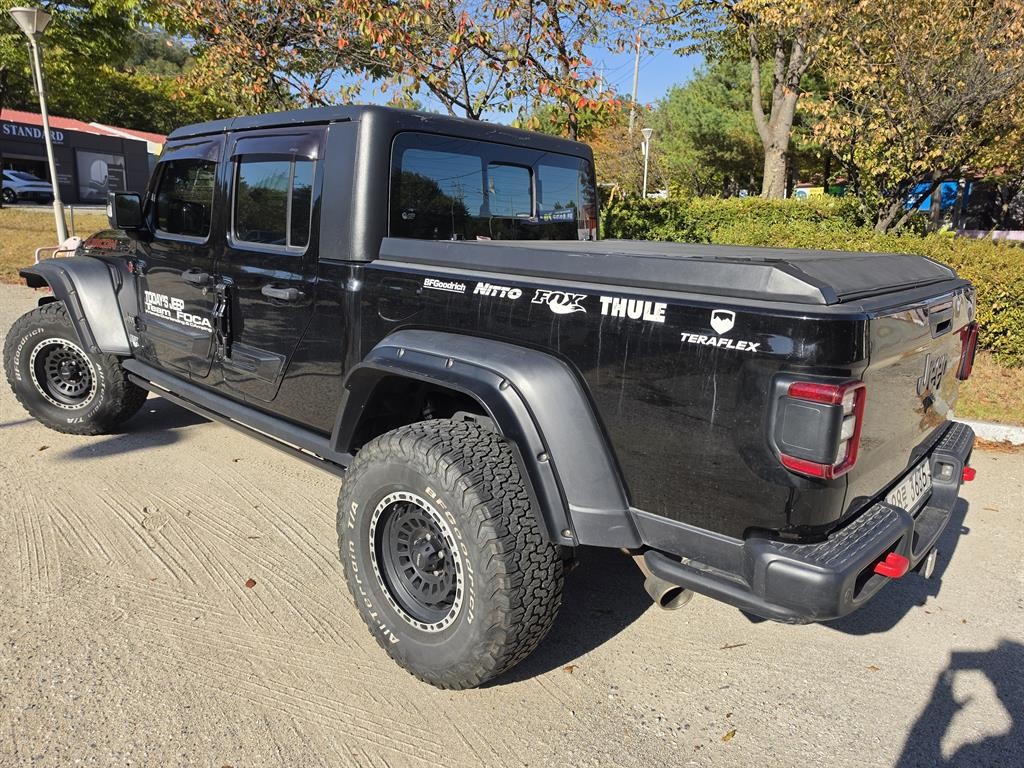 지프 글래디에이터 3.6 루비콘 4WD 이미지 3