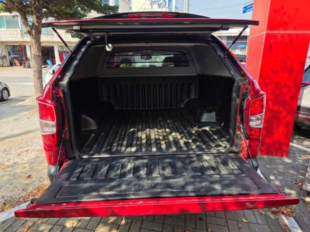 KG모빌리티(쌍용) 렉스턴 렉스턴 스포츠 칸 디젤 2.2 4WD 프로페셔널 S 이미지 6