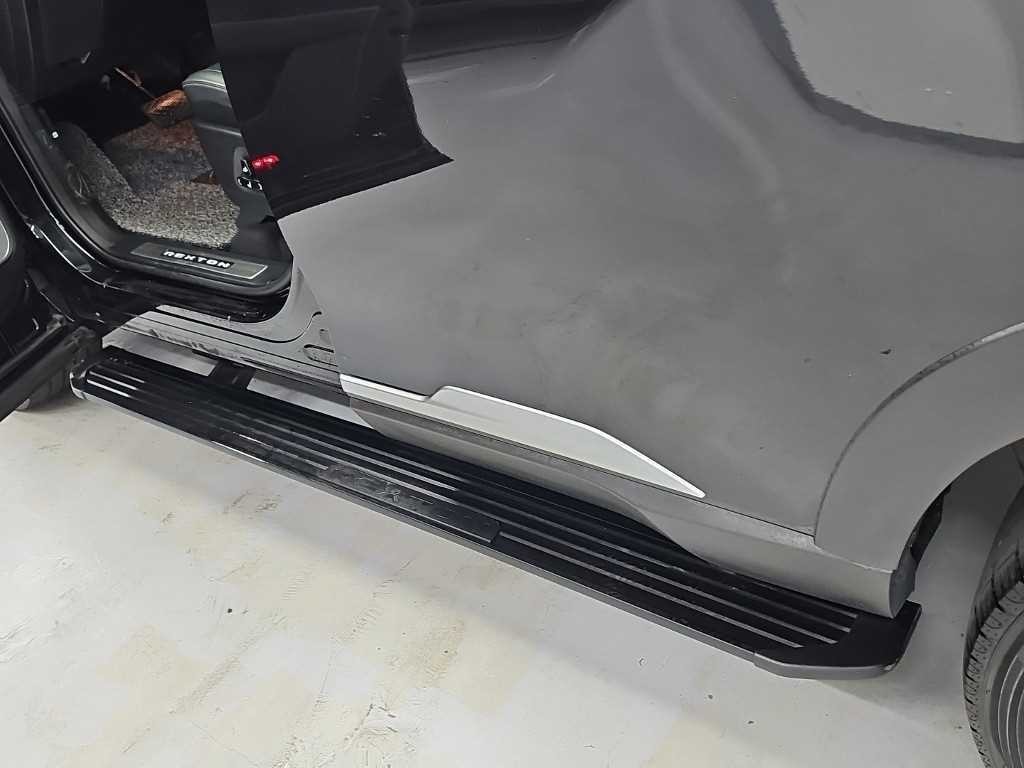KG모빌리티(쌍용) 렉스턴 올 뉴 렉스턴 (Y450) 디젤 2.2 4WD 더 블랙 이미지 15