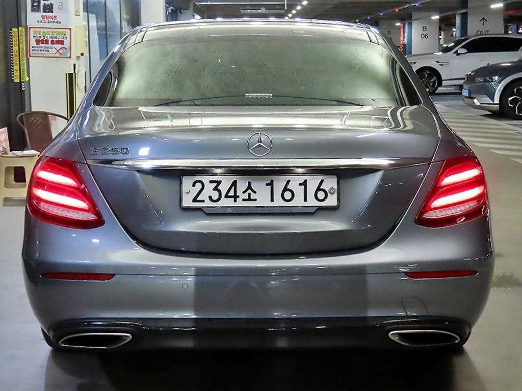 벤츠 E 클래스 E-클래스 W213 E250 아방가르드 이미지 5