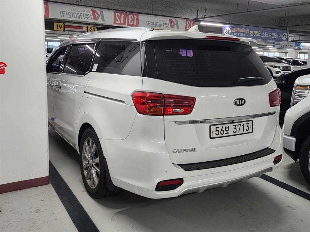 기아 카니발 더 뉴 카니발 디젤 9인승 노블레스 스페셜 이미지 4