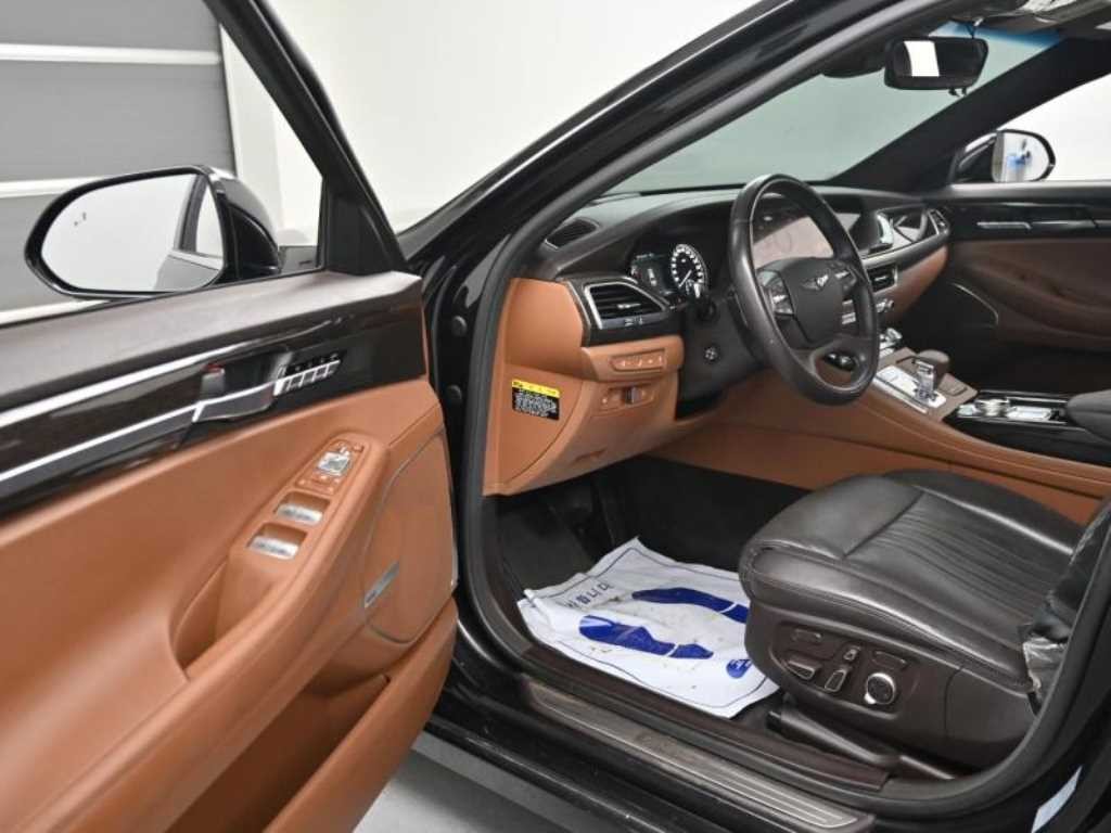 제네시스 G90 3.8 GDI AWD 프리미엄 럭셔리 이미지 11