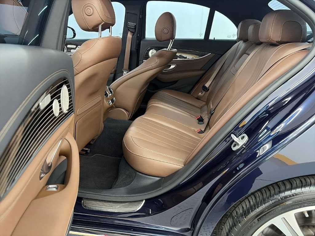 벤츠 E 클래스 E-클래스 W213 E450 4MATIC 익스클루시브 이미지 12