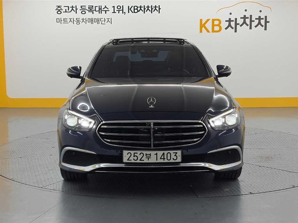 벤츠 E 클래스 E-클래스 W213 E450 4MATIC 익스클루시브 이미지 2