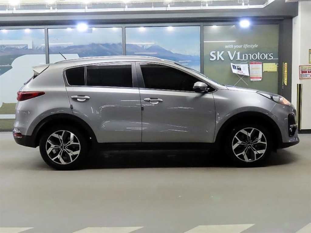 기아 스포티지 스포티지 더 볼드 2.0 가솔린 2WD 프레스티지 이미지 3