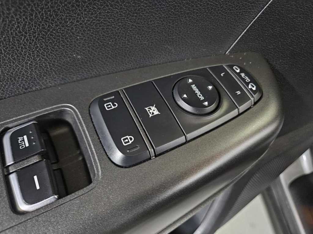 기아 스포티지 스포티지 더 볼드 2.0 가솔린 2WD 프레스티지 이미지 9