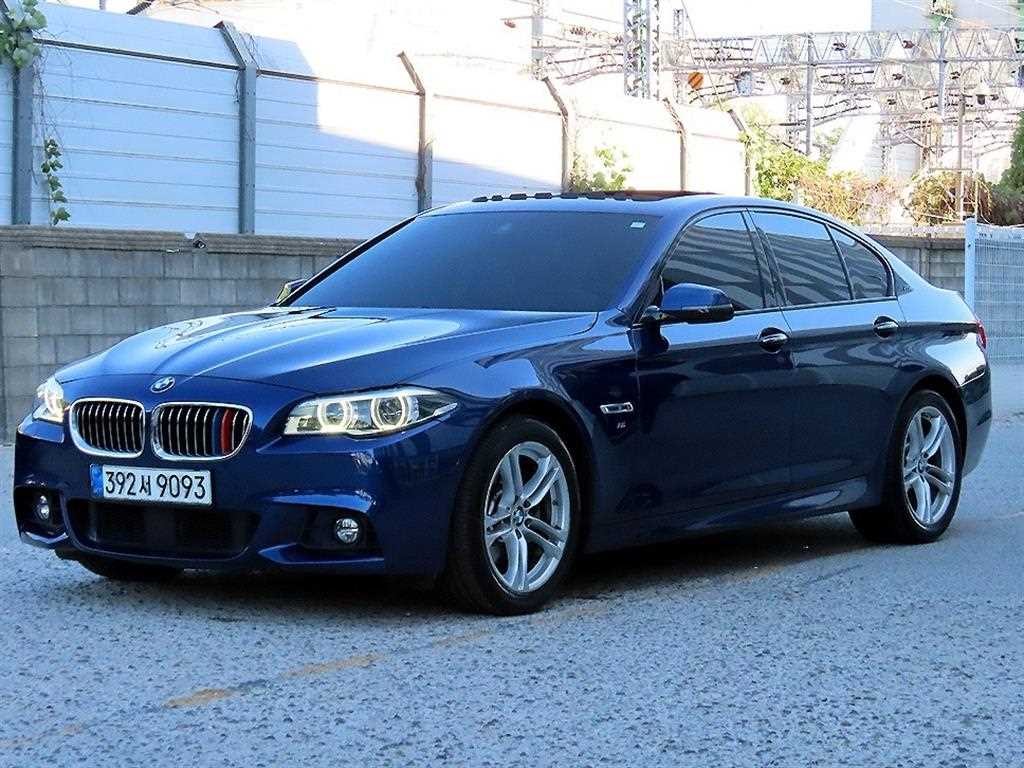 BMW 5시리즈 5시리즈 (F10) 520d M 에어로다이나믹 프로 이미지 2