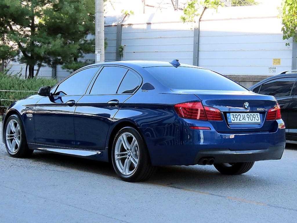 BMW 5시리즈 5시리즈 (F10) 520d M 에어로다이나믹 프로 이미지 3