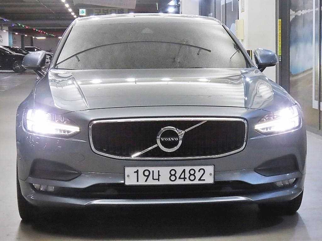 볼보 S90 D5 AWD 인스크립션 이미지 2