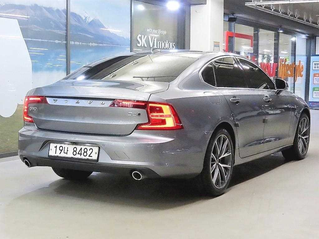 볼보 S90 D5 AWD 인스크립션 이미지 4