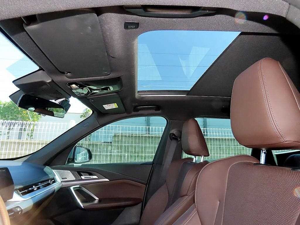BMW iX1 iX1 (U11) xDrive 30 M 스포츠 이미지 16