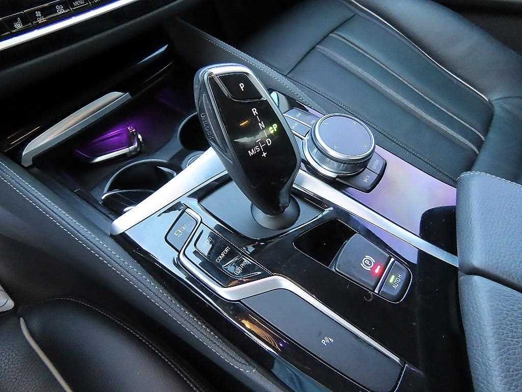 BMW 5시리즈 5시리즈 (G30) 520i 럭셔리 이미지 11