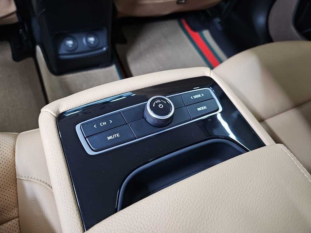 기아 K7 K7 프리미어 가솔린 2.5 GDI 노블레스 이미지 15