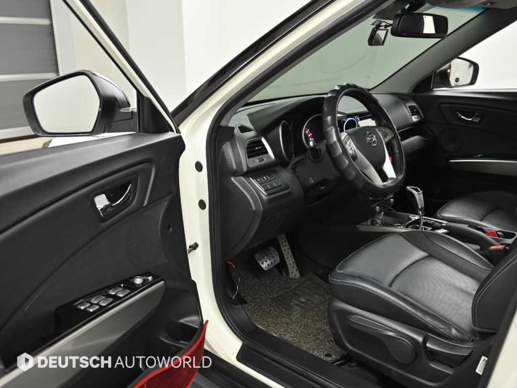KG모빌리티(쌍용) 티볼리 가솔린 2WD 1.6 VX 이미지 11