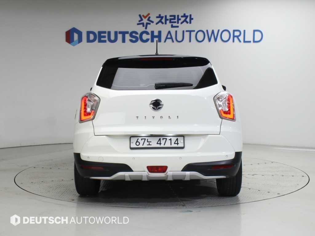 KG모빌리티(쌍용) 티볼리 가솔린 2WD 1.6 VX 이미지 4
