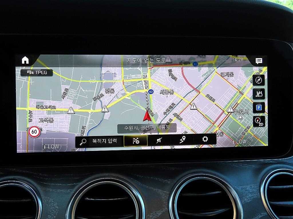 벤츠 E 클래스 E-클래스 W213 E350 4MATIC 아방가르드 이미지 14
