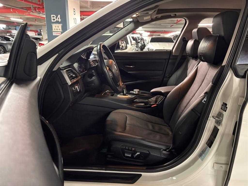 BMW 그란투리스모 3시리즈 GT (F34) GT 320D 이미지 15