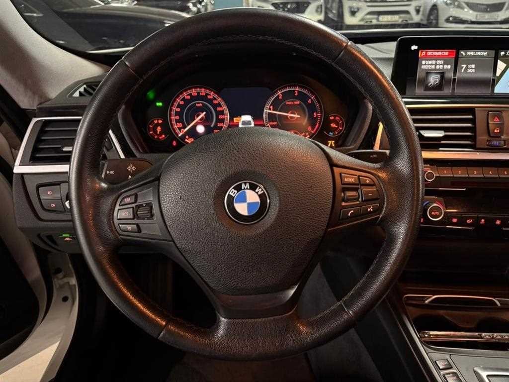 BMW 그란투리스모 3시리즈 GT (F34) GT 320D 이미지 6