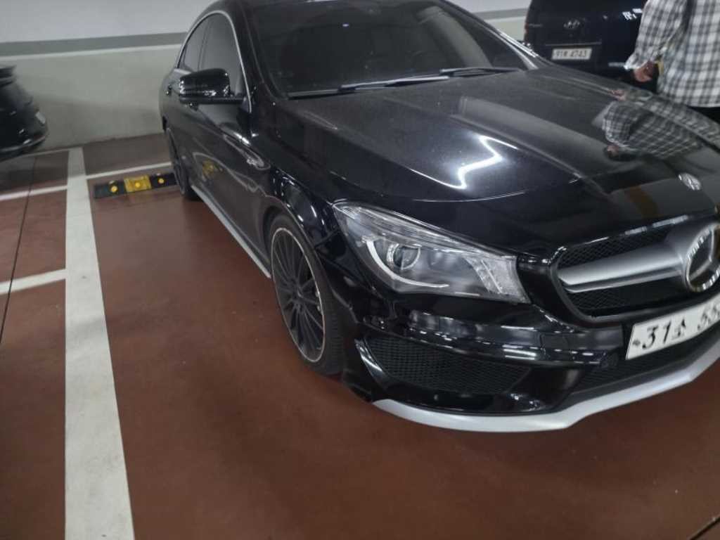 벤츠 CLA 클래스 CLA클래스 CLA 45 AMG 4MATIC 이미지 2