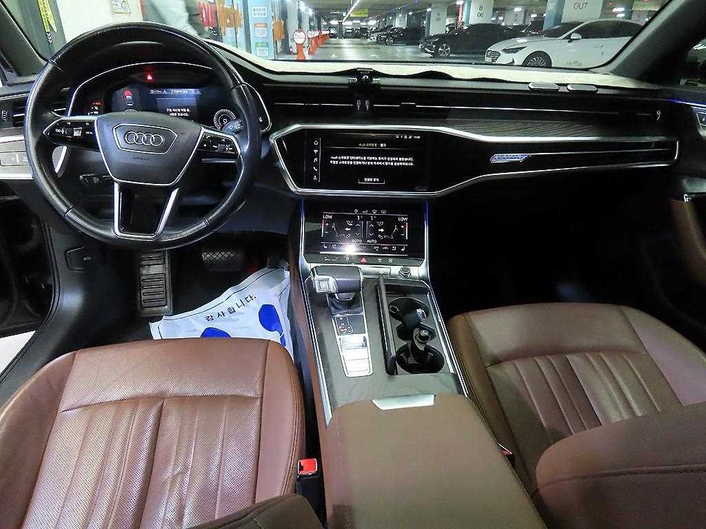 아우디 A6 A6 (C8) 45 TFSI 콰트로 프리미엄 이미지 10