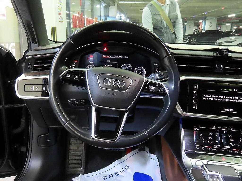 아우디 A6 A6 (C8) 45 TFSI 콰트로 프리미엄 이미지 8