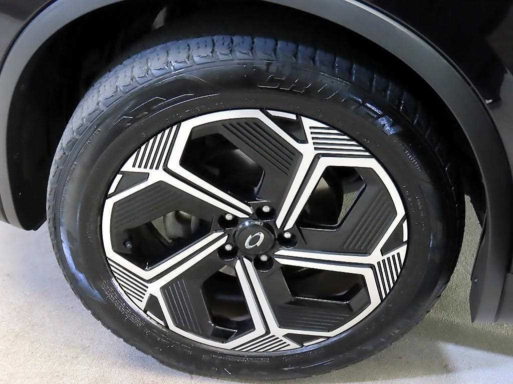 르노코리아(삼성) QM6 더뉴QM6 2.0 LPe RE 시그니처 2WD 이미지 20