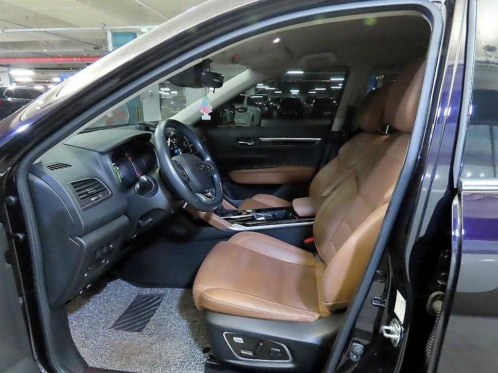 르노코리아(삼성) QM6 더뉴QM6 2.0 LPe RE 시그니처 2WD 이미지 9