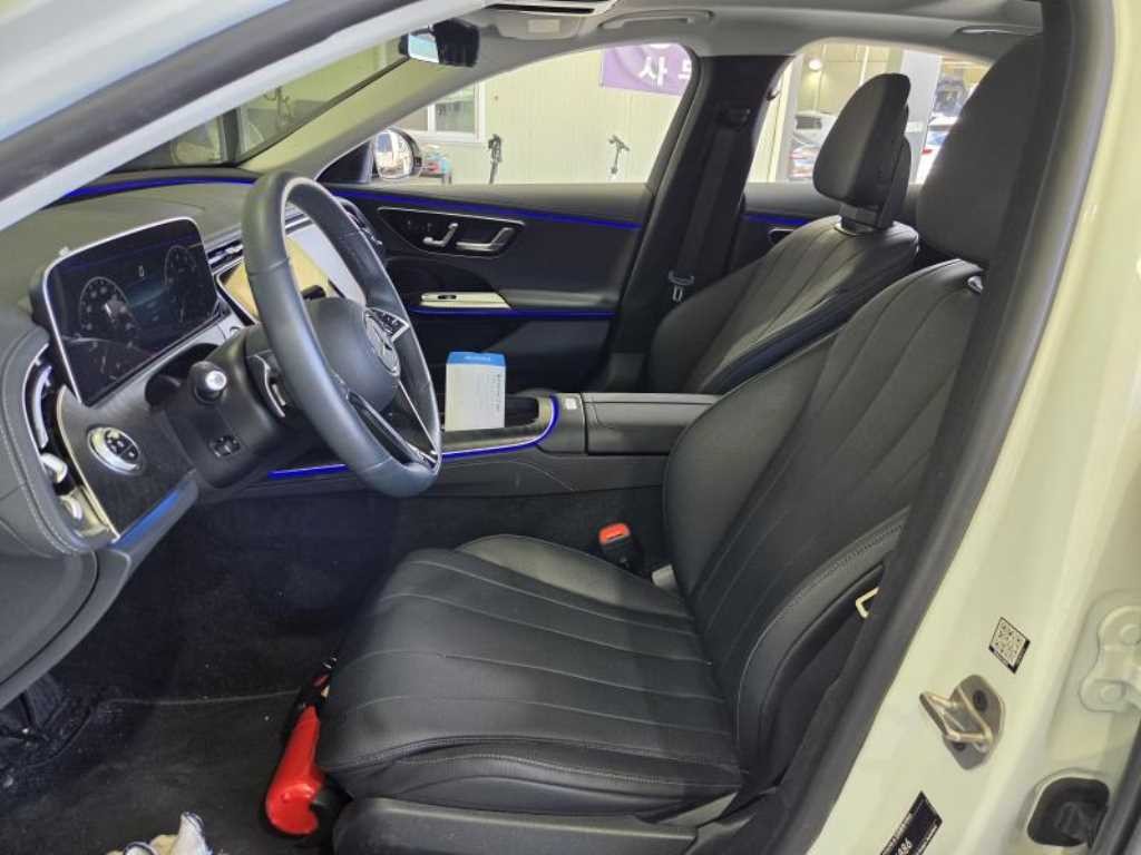 벤츠 E 클래스 E-클래스 W214 E200 아방가르드 이미지 3