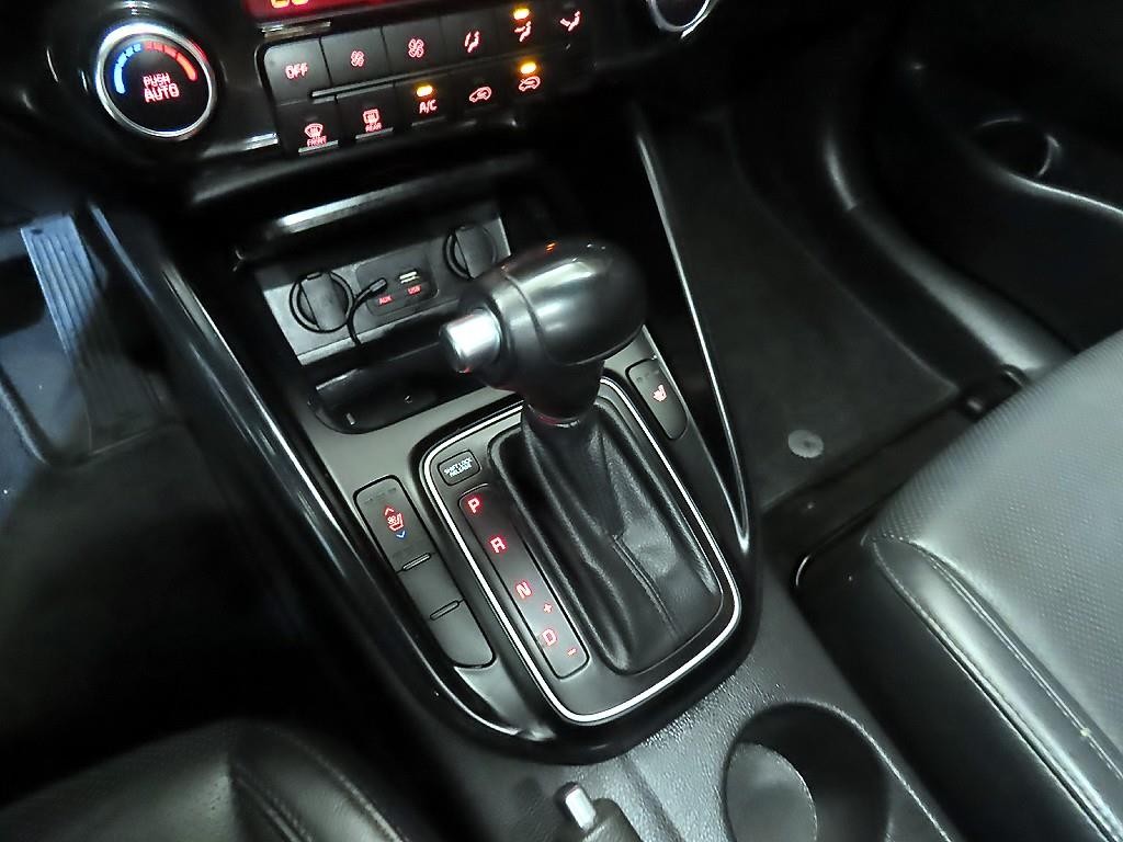 기아 카렌스 올뉴 카렌스 1.7 VGT 노블레스 이미지 12