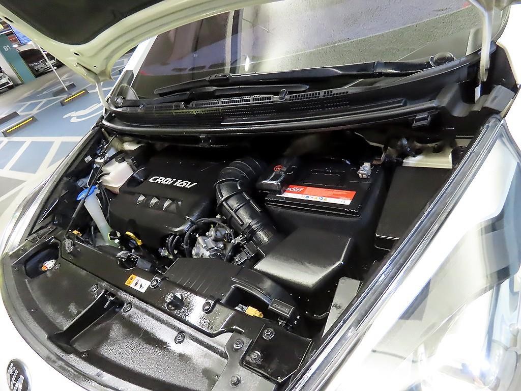 기아 카렌스 올뉴 카렌스 1.7 VGT 노블레스 이미지 19