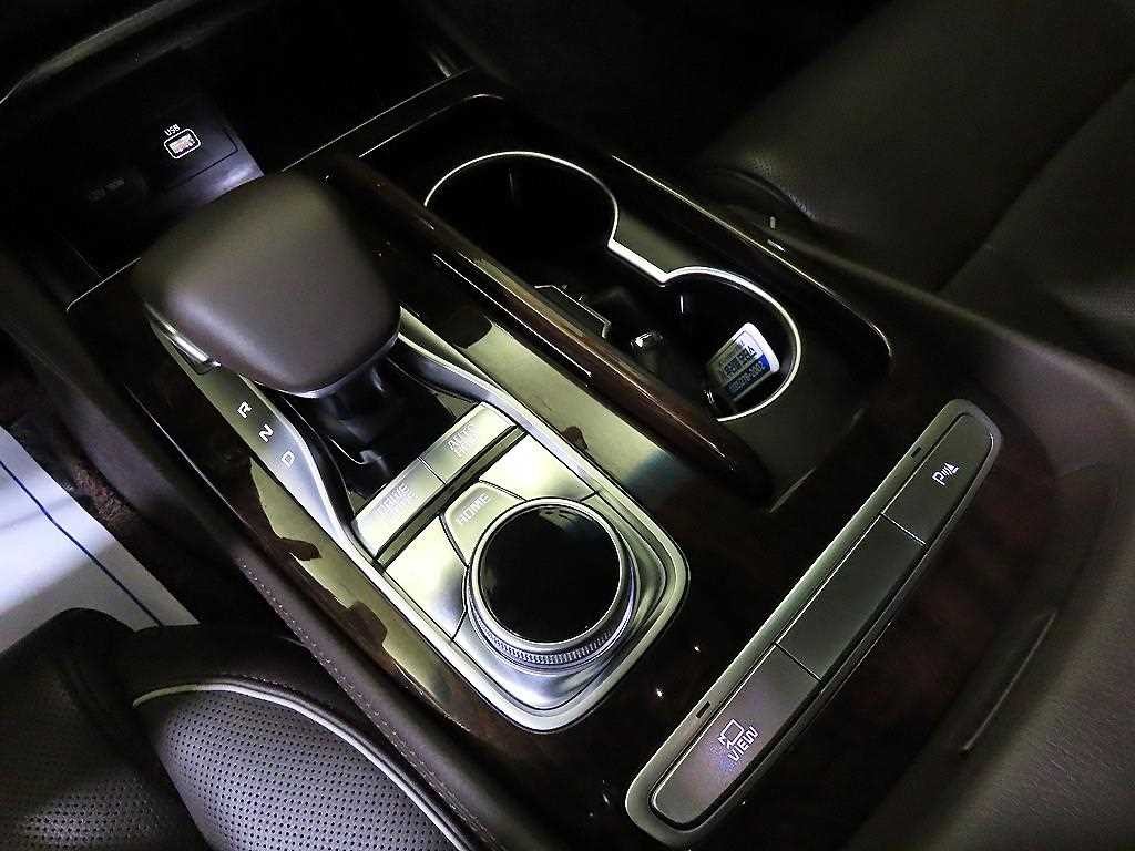 기아 K9 더 K9 3.8 GDI 2WD 플래티넘Ⅰ 이미지 12