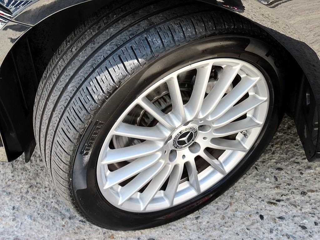 벤츠 E 클래스 E-클래스 W213 E220d 4MATIC 익스클루시브 이미지 20
