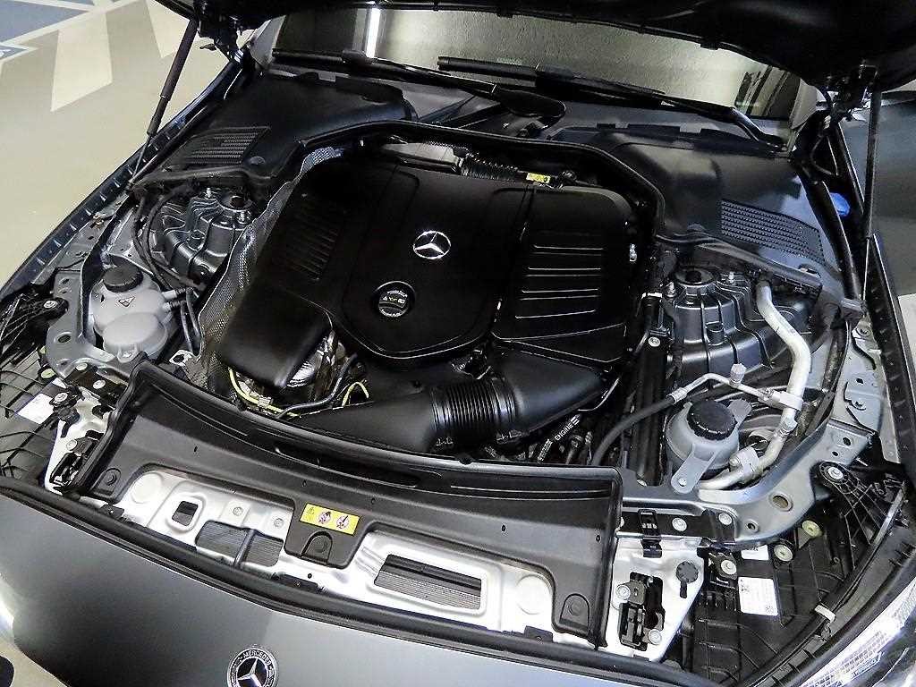 벤츠 C 클래스 C클래스 W206 C200 AMG 라인 이미지 18