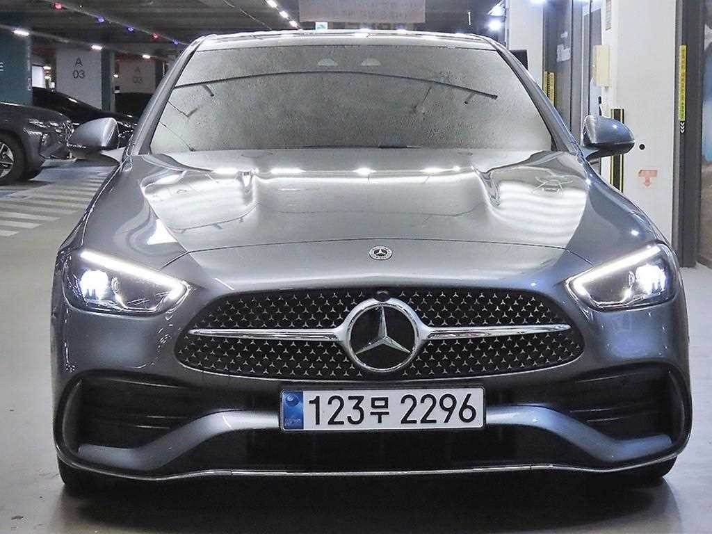 벤츠 C 클래스 C클래스 W206 C200 AMG 라인 이미지 2