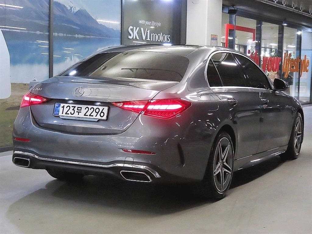 벤츠 C 클래스 C클래스 W206 C200 AMG 라인 이미지 4