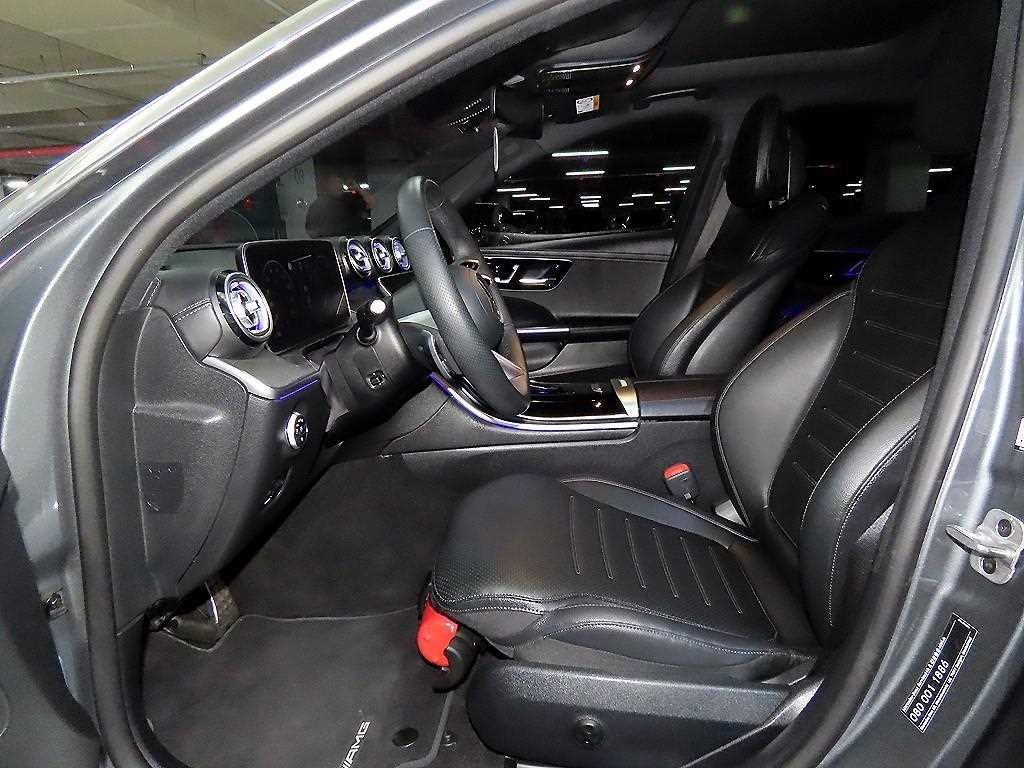 벤츠 C 클래스 C클래스 W206 C200 AMG 라인 이미지 6