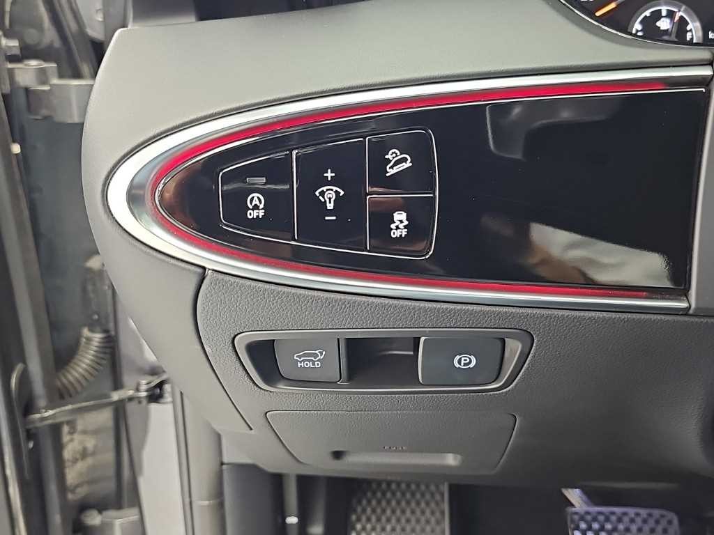 제네시스 GV70 2.2 디젤 2WD 이미지 18
