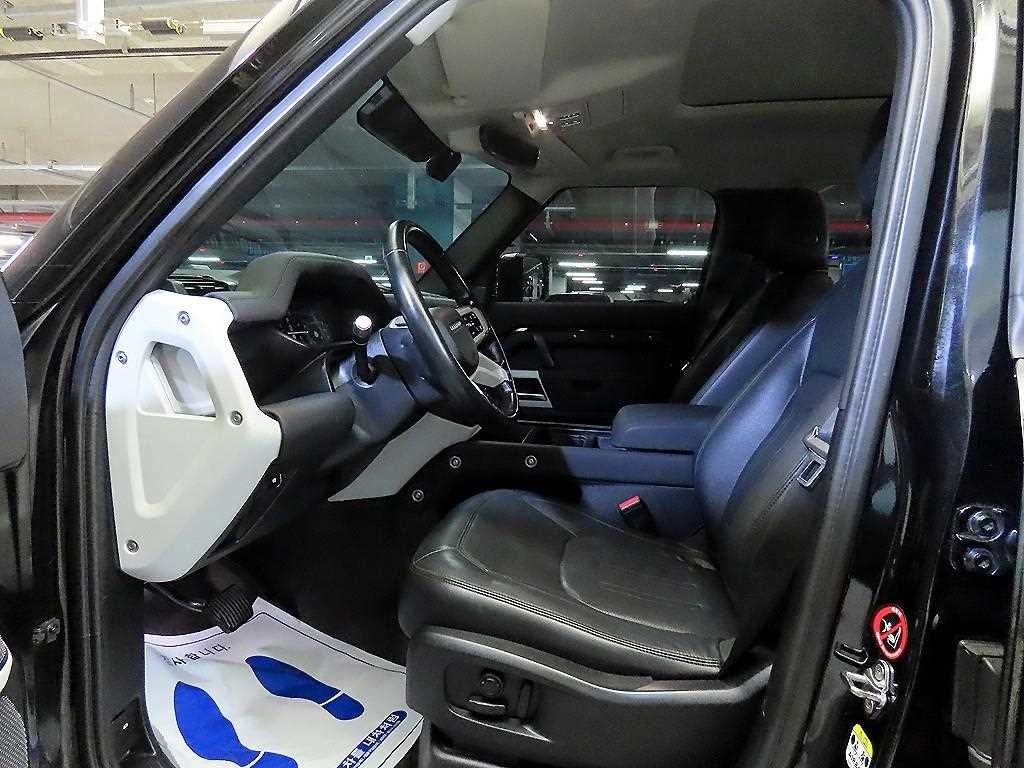 랜드로버 디펜더 디펜더 (L663) 110 D250 SE 이미지 6